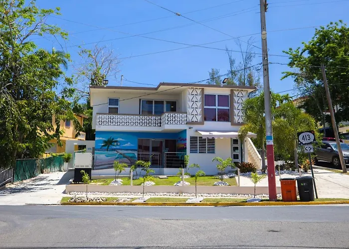 Chris Guest House