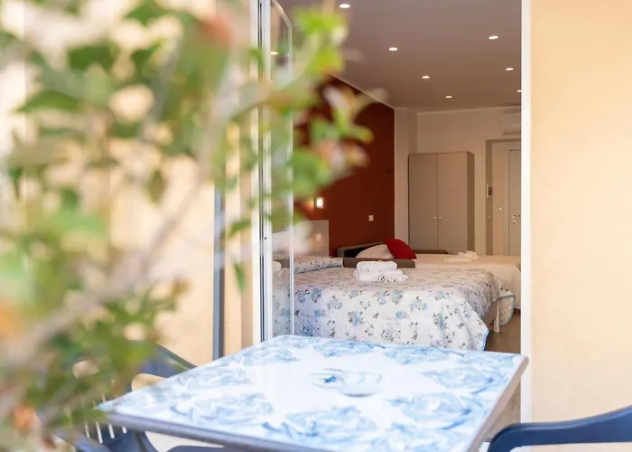 Asterias Residence - Rooms & Spa