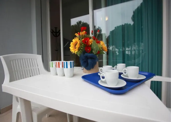 Beautiful And Modern Apartment Close To The Beach By Beahost Rentals Num1