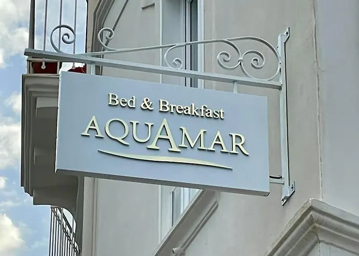 Aquamar Bed And Breakfast