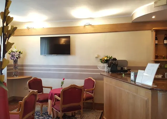 Hotel Ascot