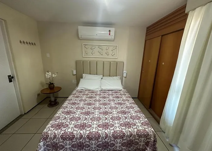 Apartamento Em Andar Alto Com Vista Mar Meireles