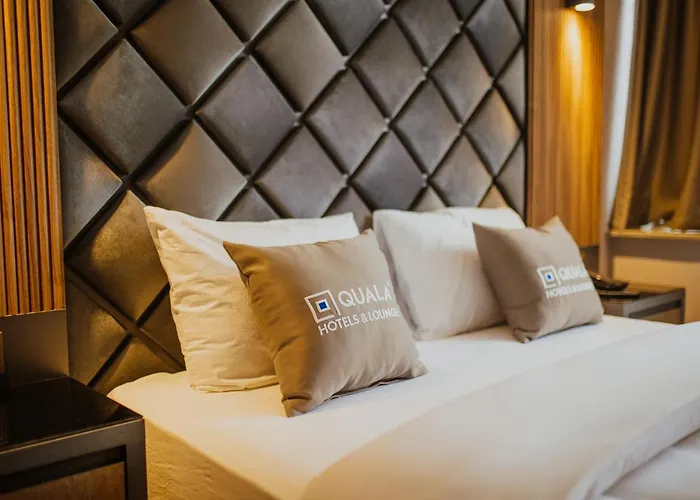 Quala Hotels & Lounge