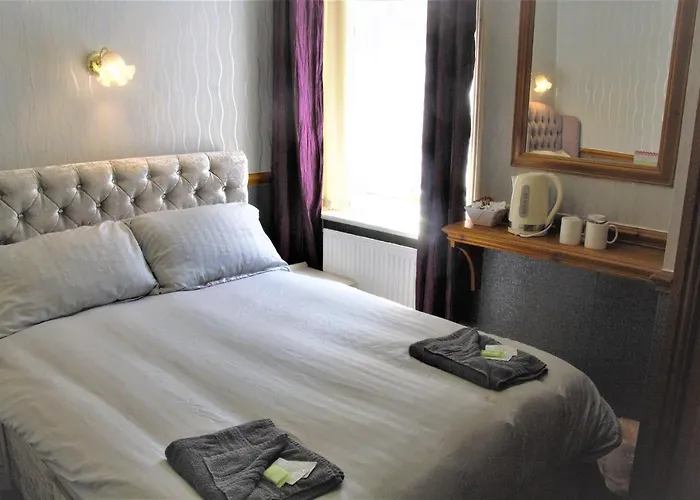 Pine Lodge Hotel