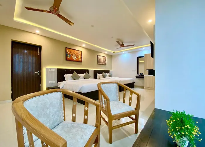 Hotel Kavita Palace Lansdowne