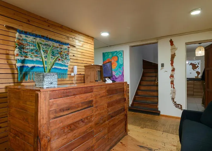 Verde Madera Hostel B&B