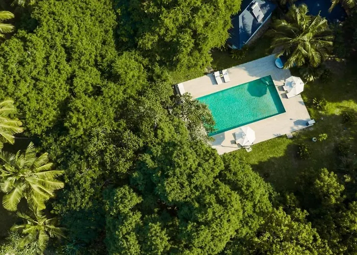 Searenity Beach Villa