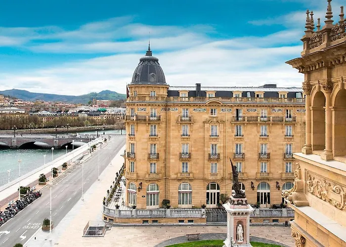 Hoteles de cinco estrellas en San Sebastián 