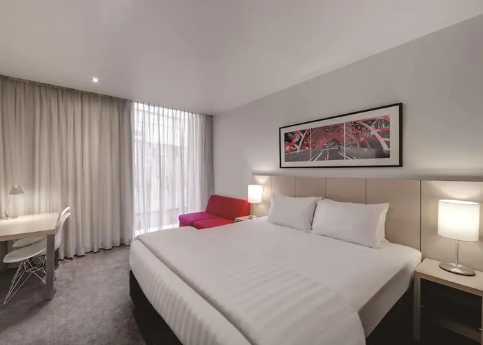 Travelodge Hotel Melbourne Docklands