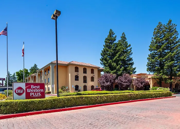 Best Western Plus Waco North