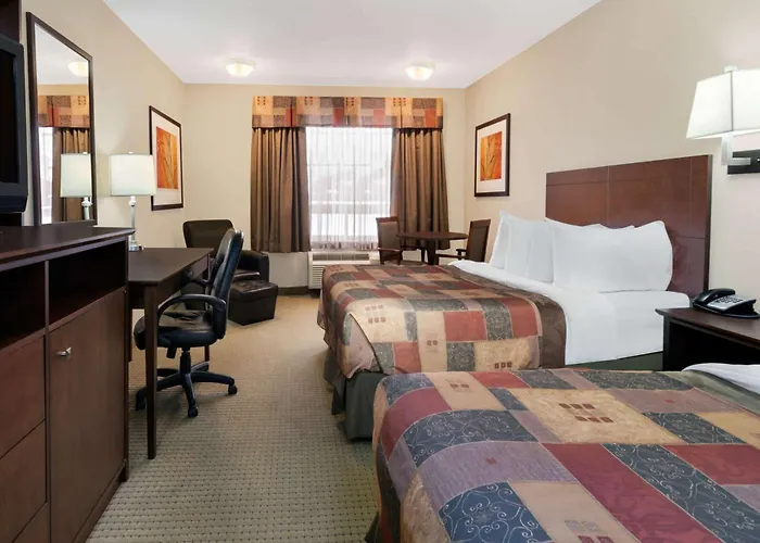 Ramada By Wyndham Weyburn