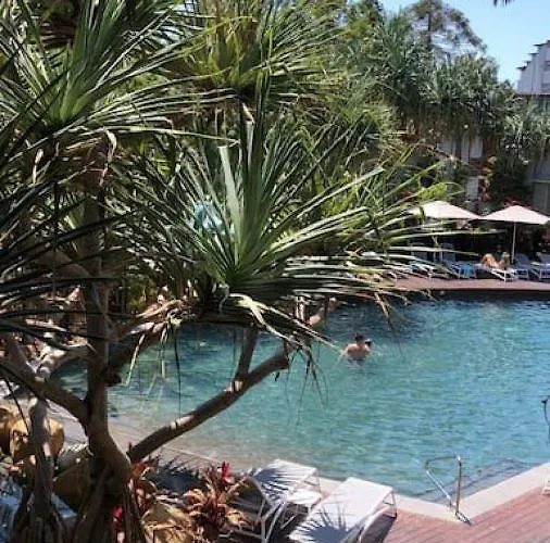 Lush Rainforest Retreat Minutes From Hastings St 8201