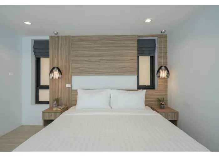 Peace Blue Naiharn Naturist Resort Phuket Sha Extra Plus