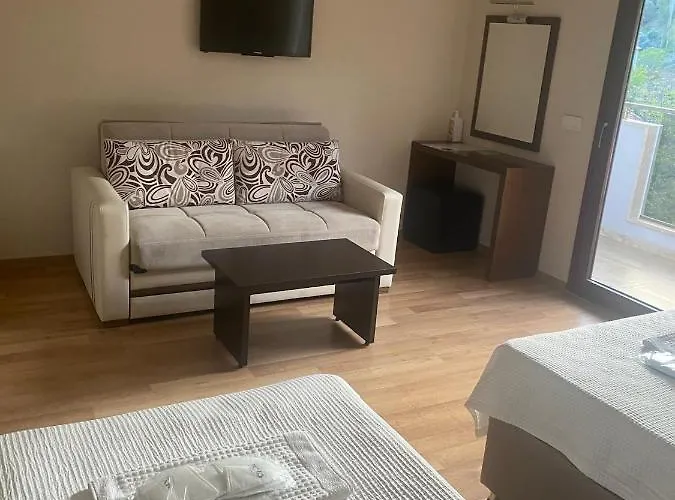 Yuvarlakcay Cinar Butik Otel