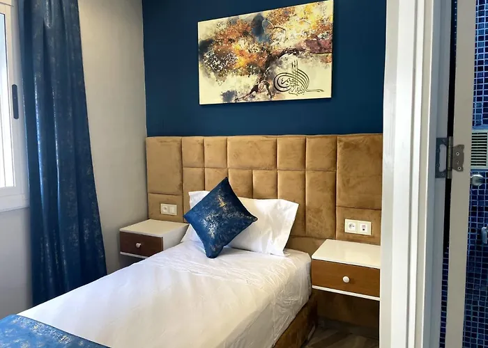 Hostal Mh Borj