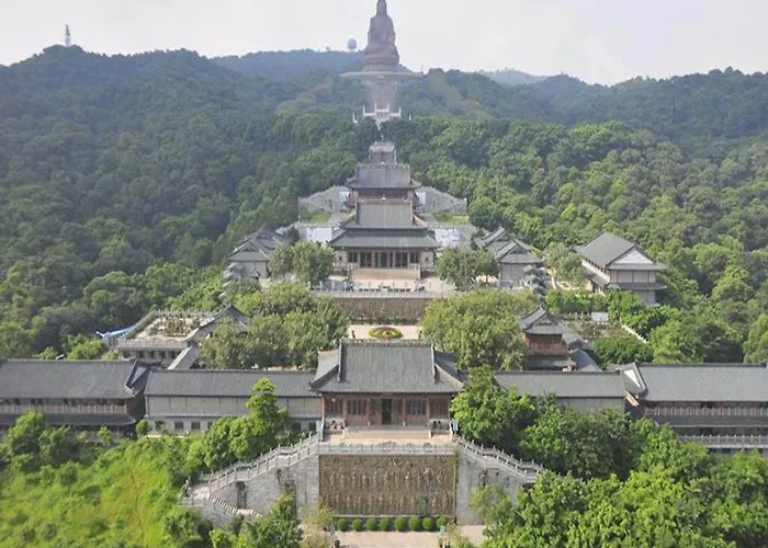 Kyriad Marvelous Hotel Foshan Xiqiao Mountain Scenic Area Qiaoling Square