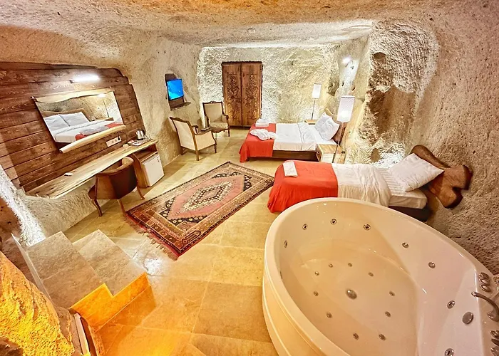 Asma Alti Cave
