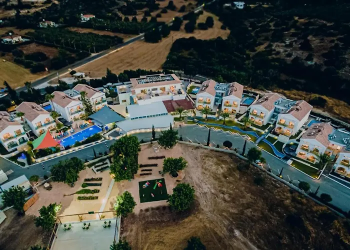 Latchi Escape Hotel&Suites