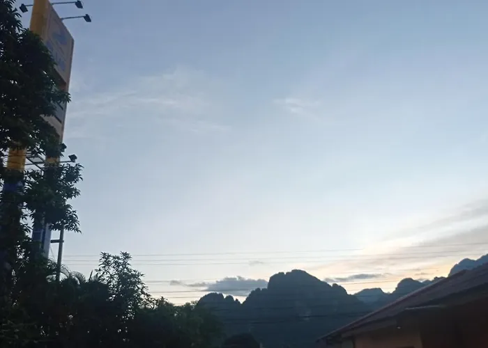 Inthavong Hotel/Guest House
