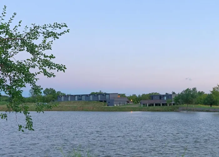 7 Lakes