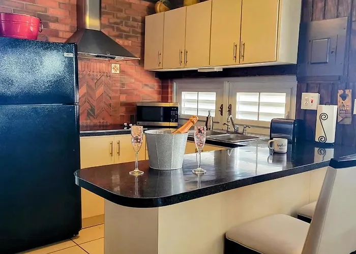 La Choza Beach Cabin Walk To The Beach Sleeps 6 In The Heart Of Poblado Boqueron