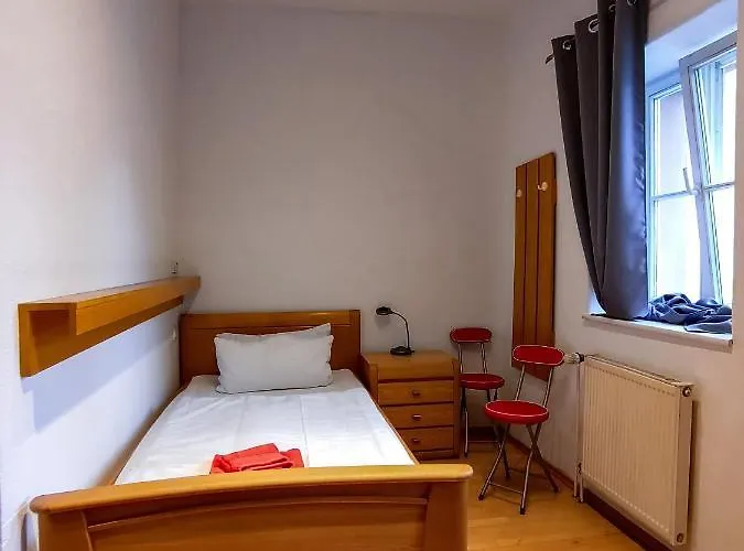 Domhotel