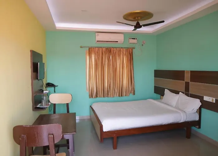 Hotel Sri Murugan Guest House