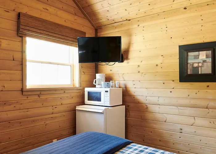Klondike Kate'S Cabins