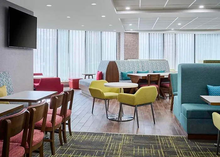 Hampton Inn By Hilton Hamilton