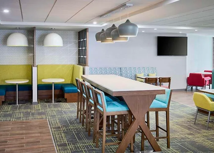Hampton Inn By Hilton Hamilton