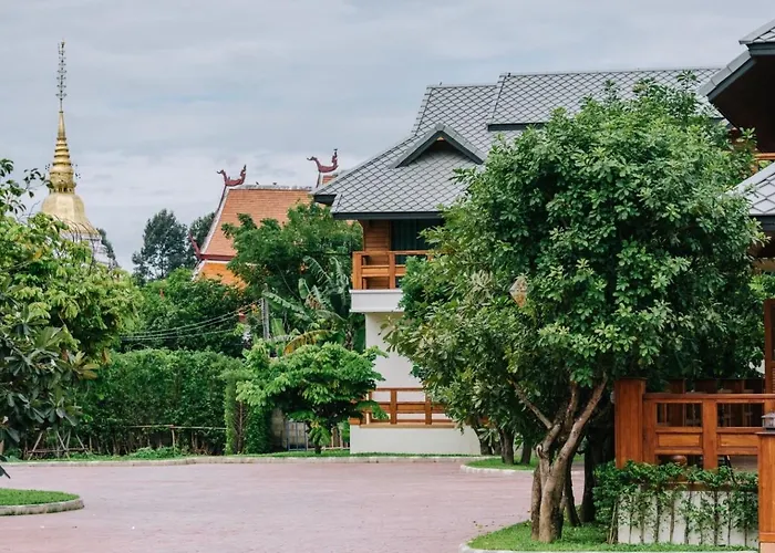 Huen Him Kong Hotel Phrae