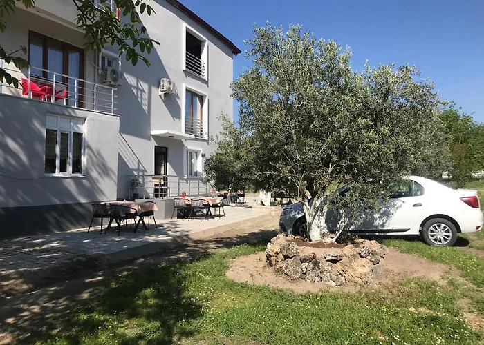 Bavella House
