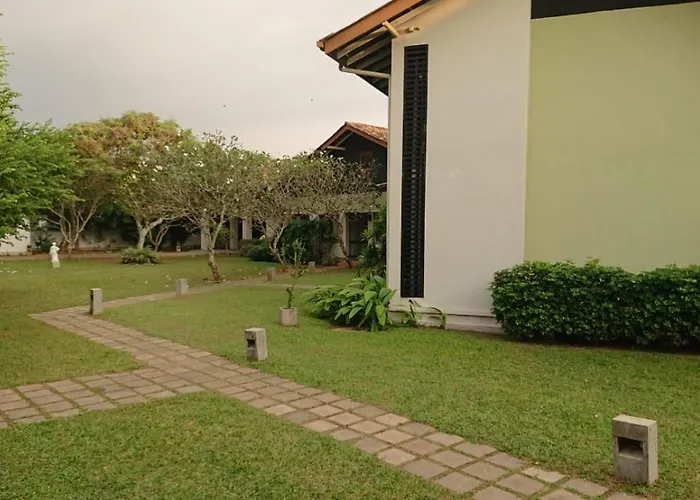 Kamili Beach Resort, Kalutara