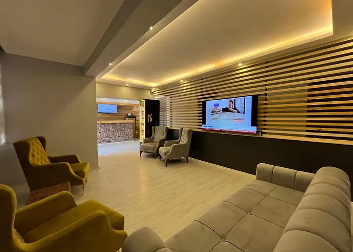 Cord Hotel & Resort