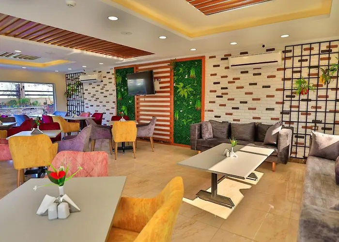 The Palm Hotel