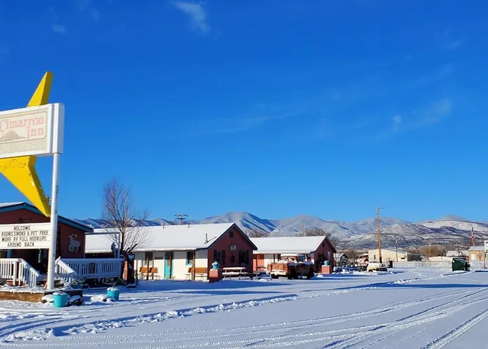 Cimarron Inn & Rv Park
