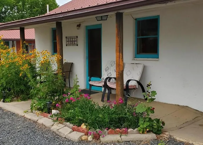 Cimarron Inn & Rv Park