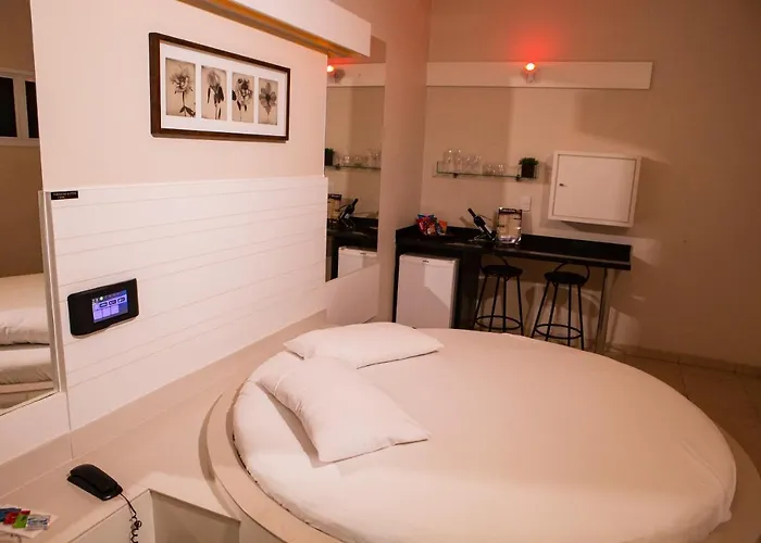 Top Motel