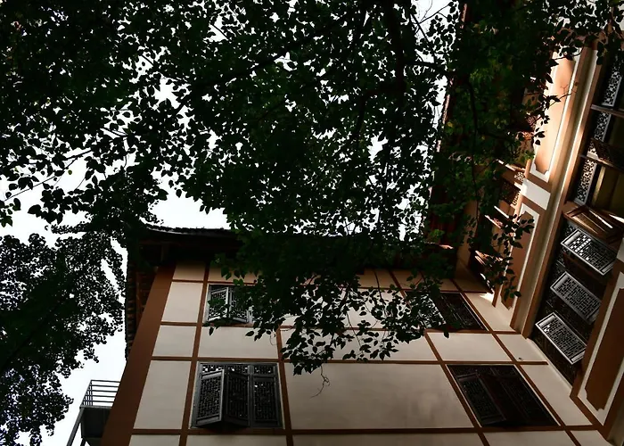 Xishu Garden Inn 熙蜀酒店