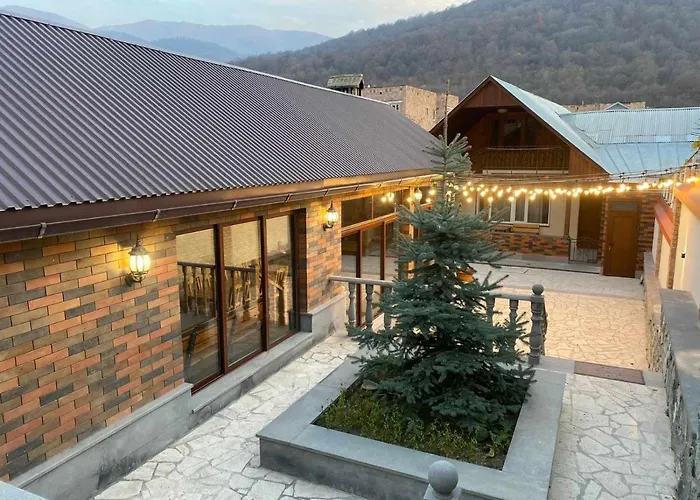Ani Guest House
