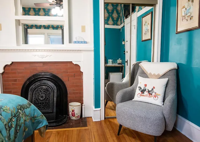Prince Street Suites
