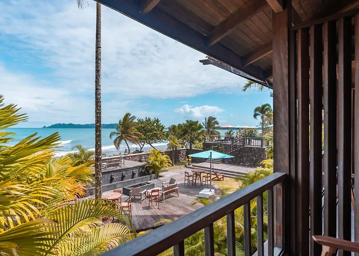 La Coralina Island House