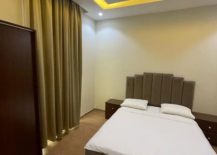 Corniche Palace Hotel
