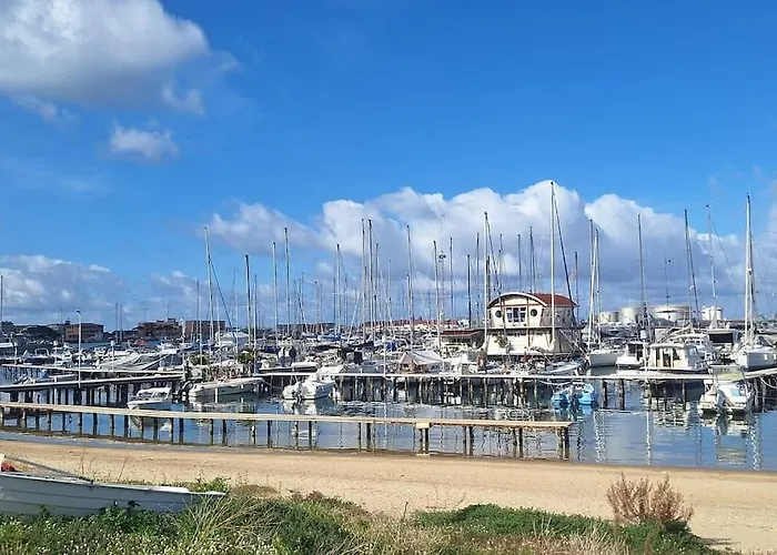 4Us: A Cosy Glamour Stay On The Sea 4You!