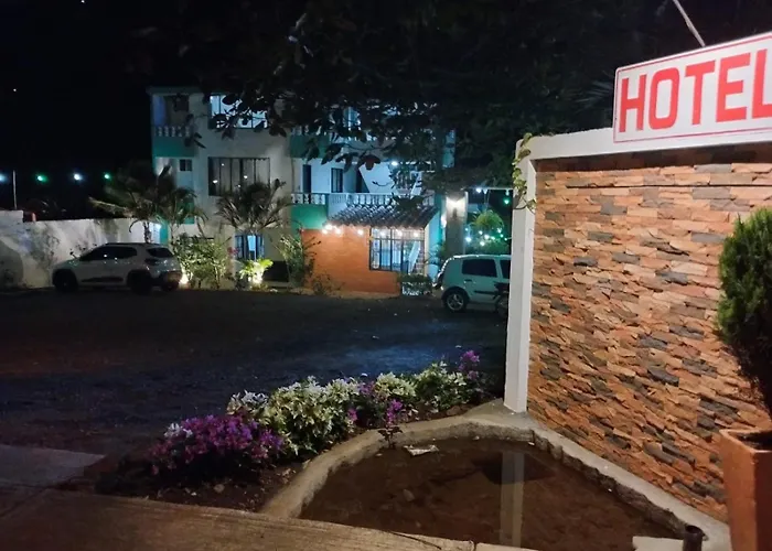 Hotel Villa Campestre Aventureros