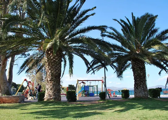 Thomas Beach Hotel