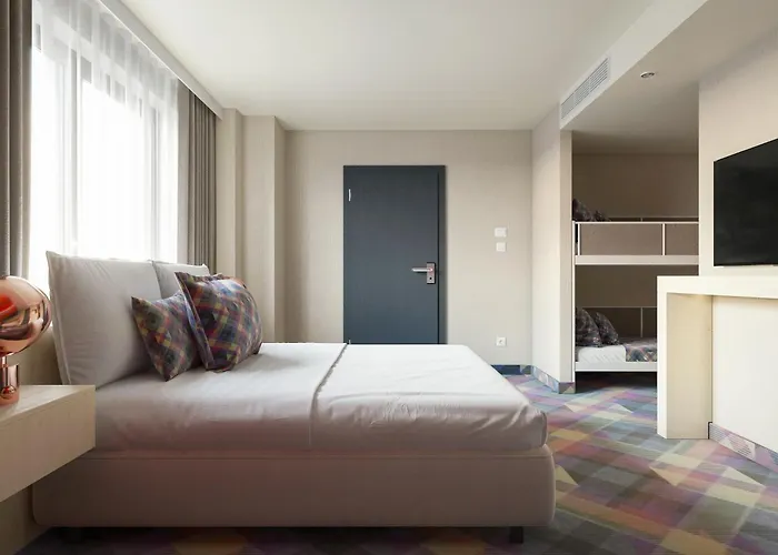Science Hotel Prémium