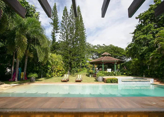 Fontana Di Rosa, African Style Villa Casa De Campo