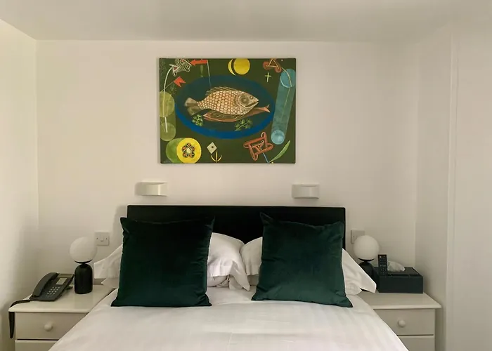 Sarum Apart-Hotel
