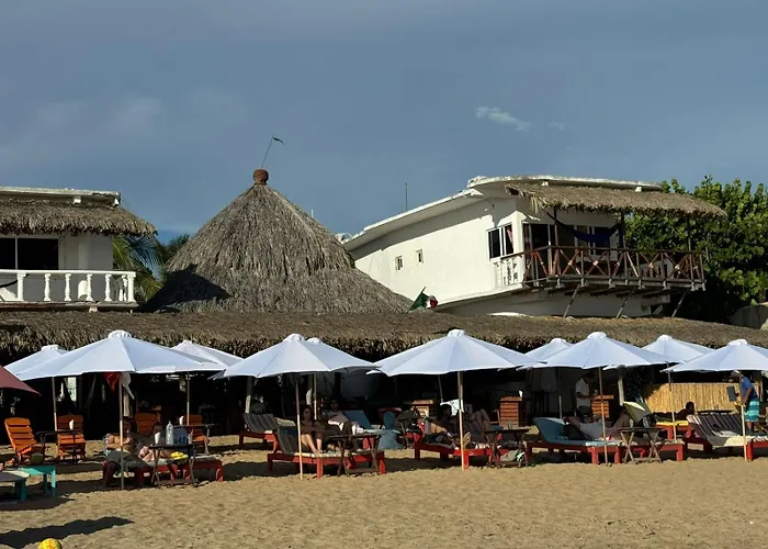 Che Zipolite Hostel & Beach Club